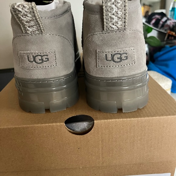 Brand new grey ultra mini Uggs with clear bottom size 9 - Picture 3 of 4